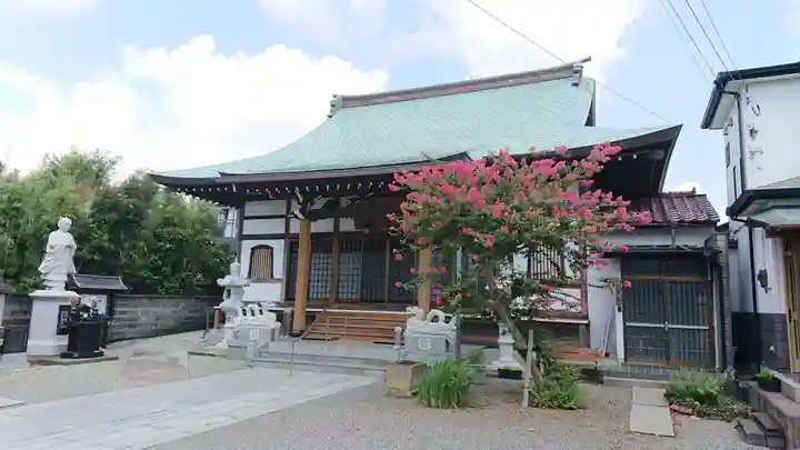 法善寺の本殿・本堂