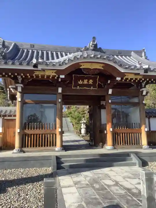 小松寺の山門・神門