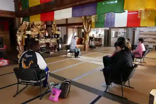 小原稲荷　松月寺の本殿・本堂