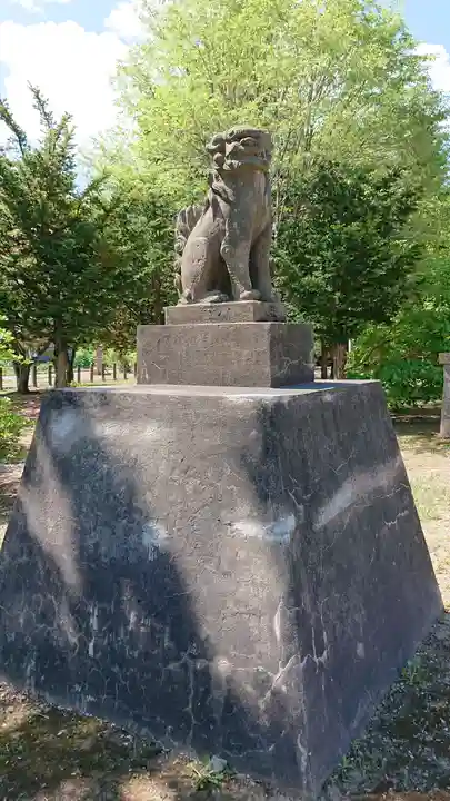 美国神社の狛犬