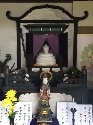 喜光寺の本殿・本堂