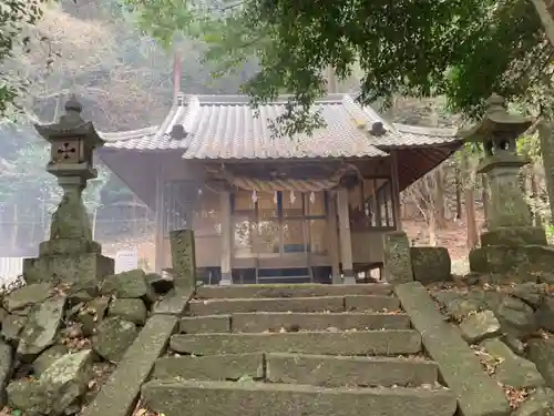 熊野神社の本殿