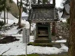 雄山神社中宮祈願殿(富山県)