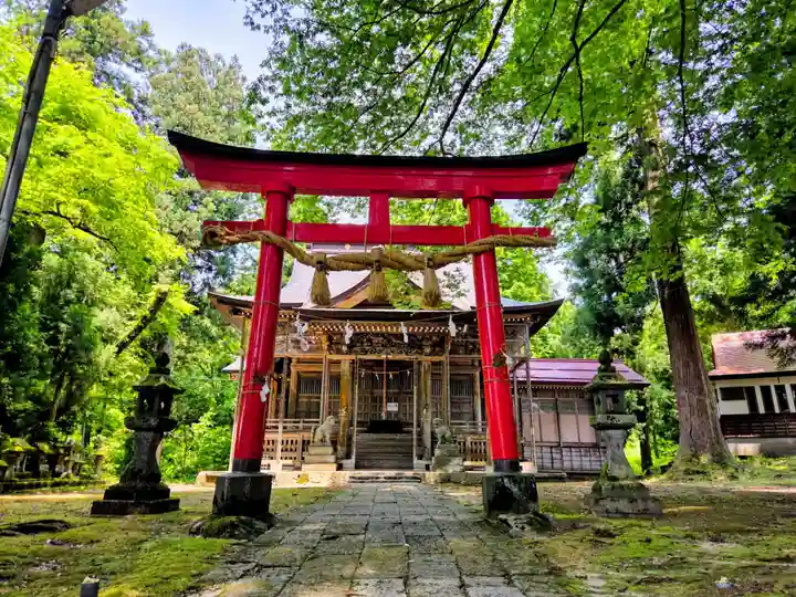 巣守神社(新潟県)