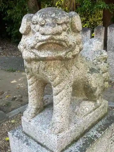 大依羅神社の狛犬