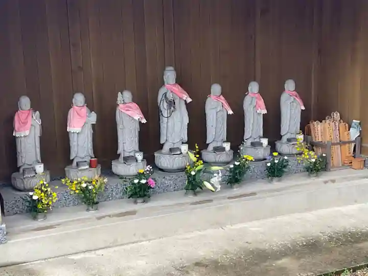 教福寺の地蔵