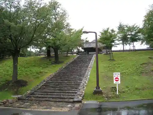 東大寺戒壇院戒壇堂のその他建物