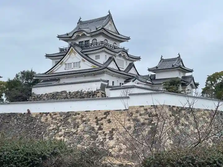 岸城神社の周辺