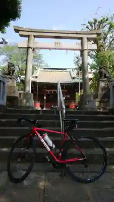 岩淵八雲神社の鳥居