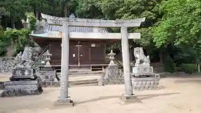 岩上神社の鳥居