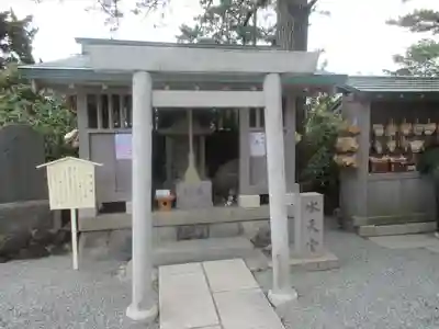 森戸大明神(森戸神社)の末社・摂社
