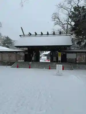 千歳神社の山門・神門