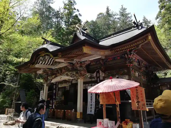 宝登山神社の本殿・本堂
