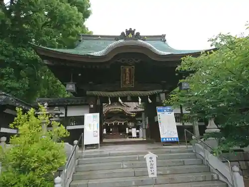 三津厳島神社の山門