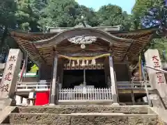 坂本八幡神社の本殿