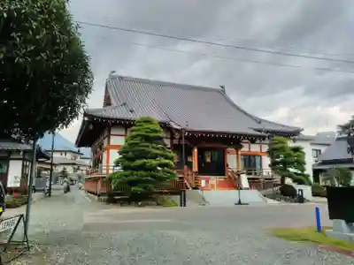 久成寺の本殿・本堂