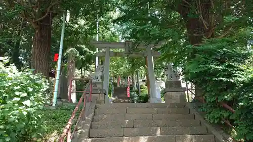 弥生神社の鳥居