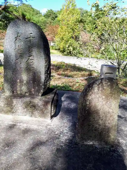 千貫石神社の建物その他