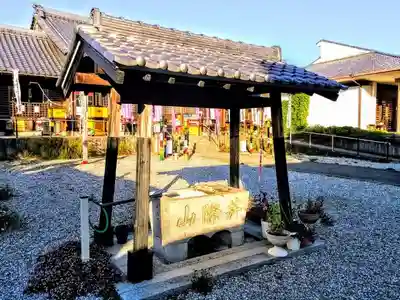 井際山 如意輪寺の手水舎