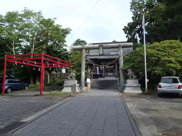 鳥屋神社の鳥居