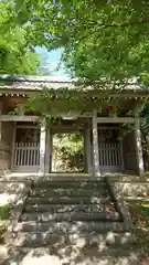 遍照寺の山門