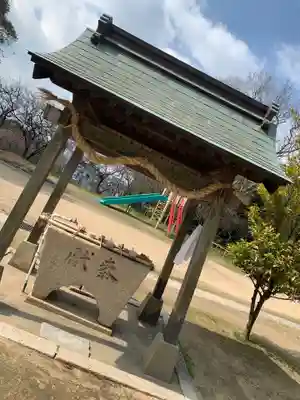 梶返天満宮の手水舎