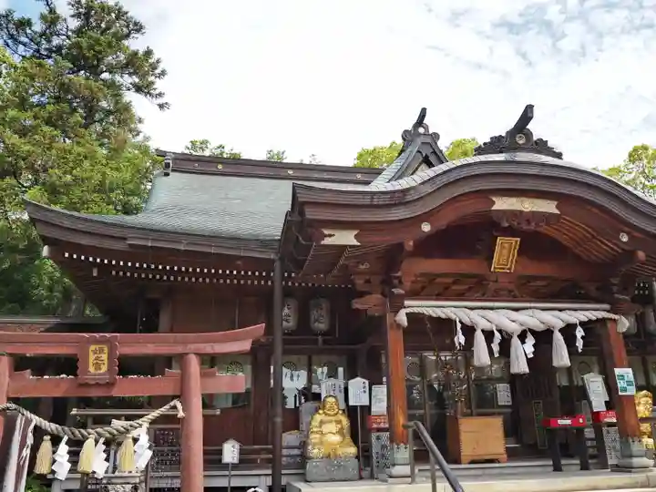 田村神社の本殿・本堂