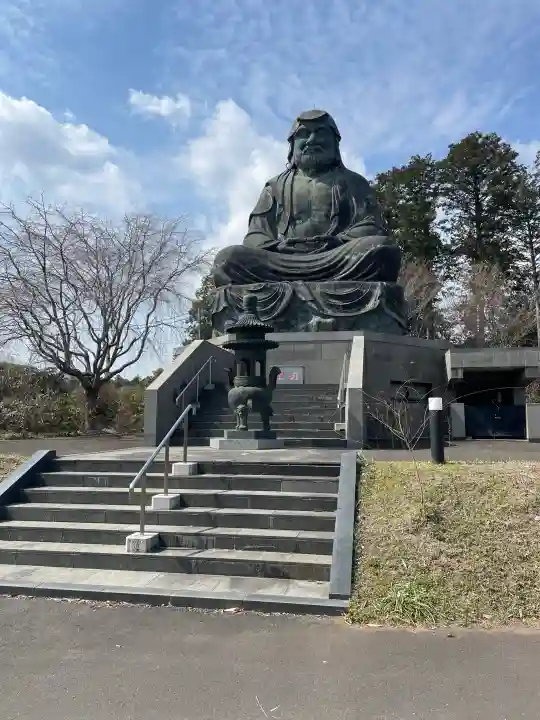 鳳台院の{uncategorized: "未分類", other: "その他", undefined: "問題あり", building: "その他建物", grave: "お墓", sacred_gate: "鳥居", guardian: "狛犬", statue: "像", buddha: "仏像", history: "歴史", nature: "自然", garden: "庭園", animal: "動物", pagoda: "塔", temizu: "手水舎", mountain_gate: "山門・神門", sanctuary: "本殿・本堂", subordinate: "末社・摂社", art: "芸術", scenery: "景色", jizo: "地蔵", ema: "絵馬", goshuin: "御朱印", omikuji: "おみくじ", items: "授与品その他", amulet: "お守り", goshuincho: "御朱印帳", eats: "食事", festival: "お祭り", votive_dance: "神楽", shichigosan: "七五三参", wedding: "結婚式", experience: "体験その他", initially: "初詣", around: "周辺", anti_infection: "感染症対策"}