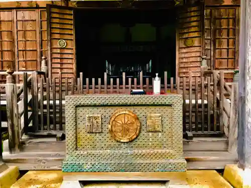 青麻神社の本殿・本堂