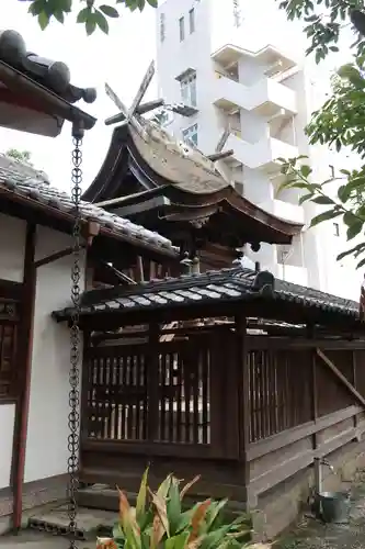 源九郎稲荷神社の本殿