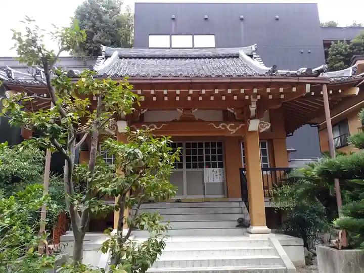 日蓮宗瑞光山久遠寺の本殿・本堂