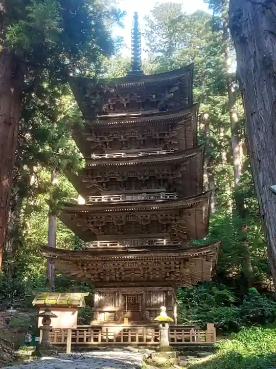 出羽神社(出羽三山神社)~三神合祭殿~のその他建物