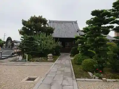 定福寺の本殿・本堂