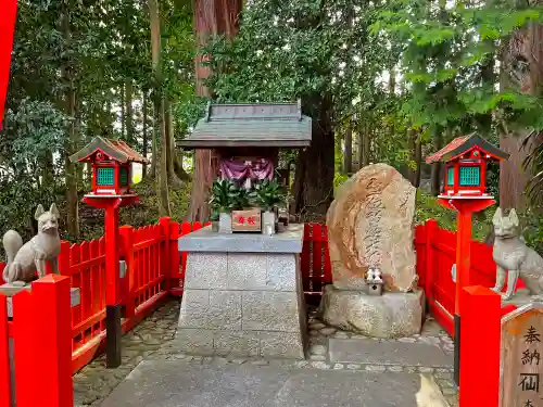 立志神社の末社