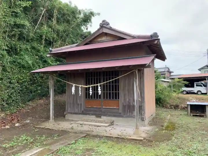 三島神社の本殿・本堂