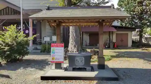 日野八坂神社の手水舎