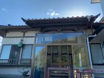 久成寺の本殿・本堂