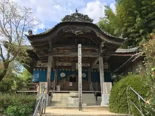 栄福寺の本殿