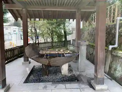 安積國造神社の手水舎