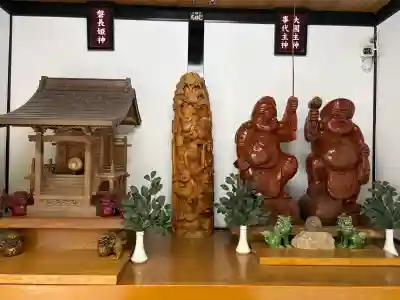 新屋山神社(山梨県)