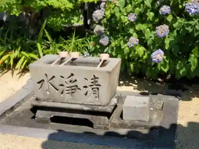 興昌寺の手水舎
