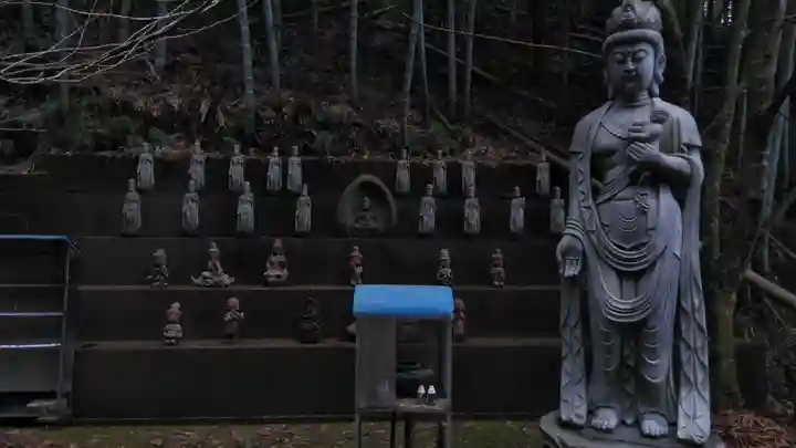 竹地蔵尊の仏像