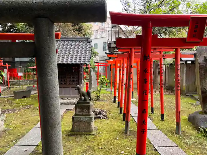 三囲神社(東京都)