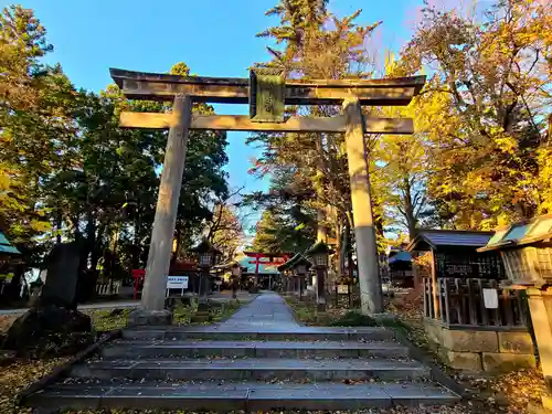 蠶養國神社の鳥居