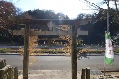 大六天麻王神社の鳥居