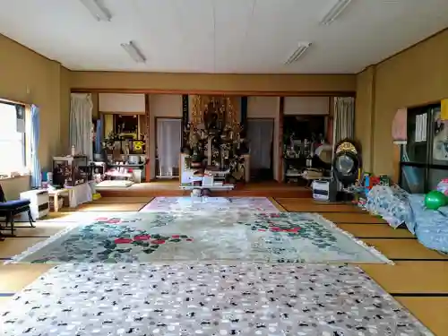 応称院の本殿・本堂