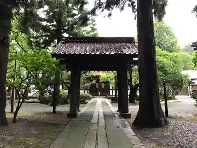 報恩寺の山門・神門