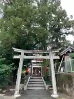 花山稲荷神社の鳥居