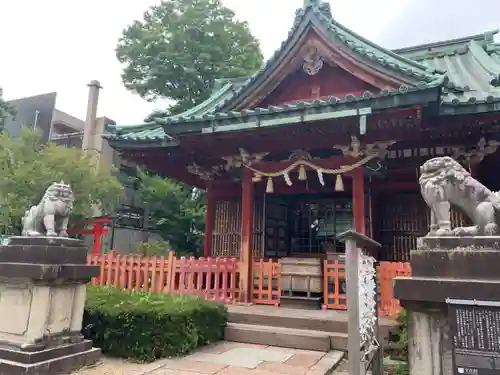 尾崎神社の本殿・本堂