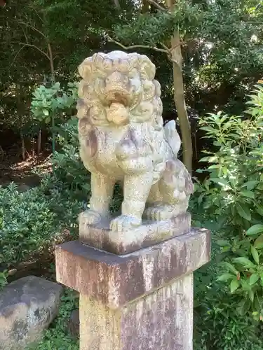 蝮ヶ池八幡宮の狛犬